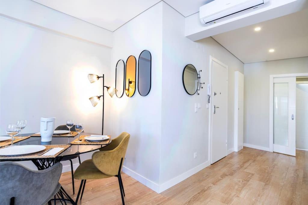 New - Luxury & Bright Apartment Lisboa Eksteriør billede